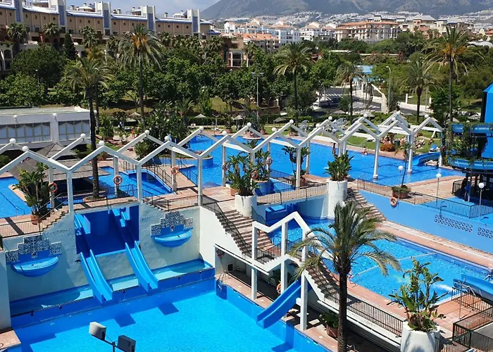 El Estudio De La Playa Benalbeach Holidays Deluxe
