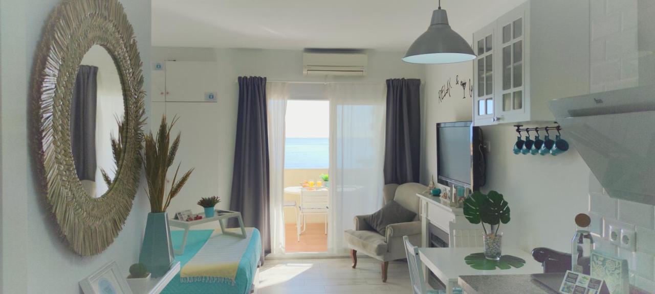 El Estudio De La Playa Benalbeach Holidays Deluxe Apartament Benalmádena