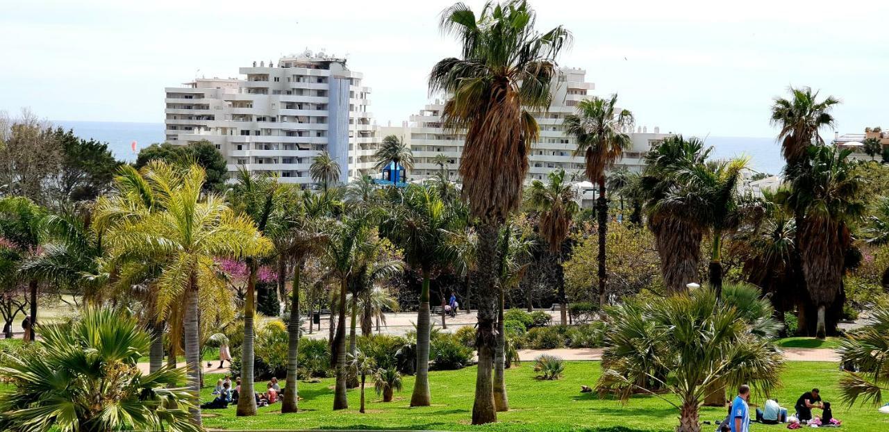 El Estudio De La Playa Benalbeach Holidays Deluxe Apartament