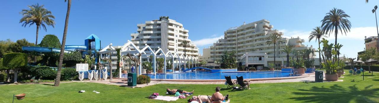 El Estudio De La Playa Benalbeach Holidays Deluxe
