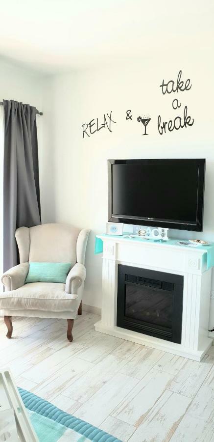 El Estudio De La Playa Benalbeach Holidays Deluxe Apartament