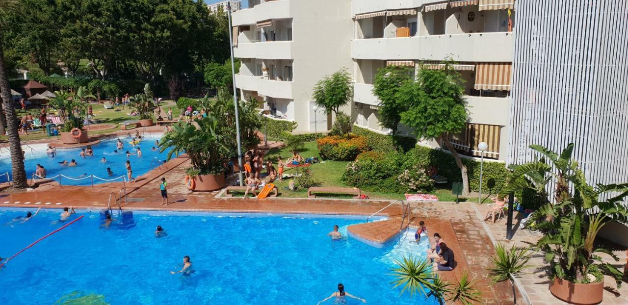 El Estudio De La Playa Benalbeach Holidays Deluxe Apartament